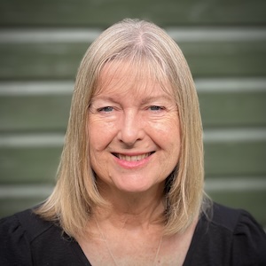Nikki Williams, BACP Registered Member (MBACP), BA (Hons).